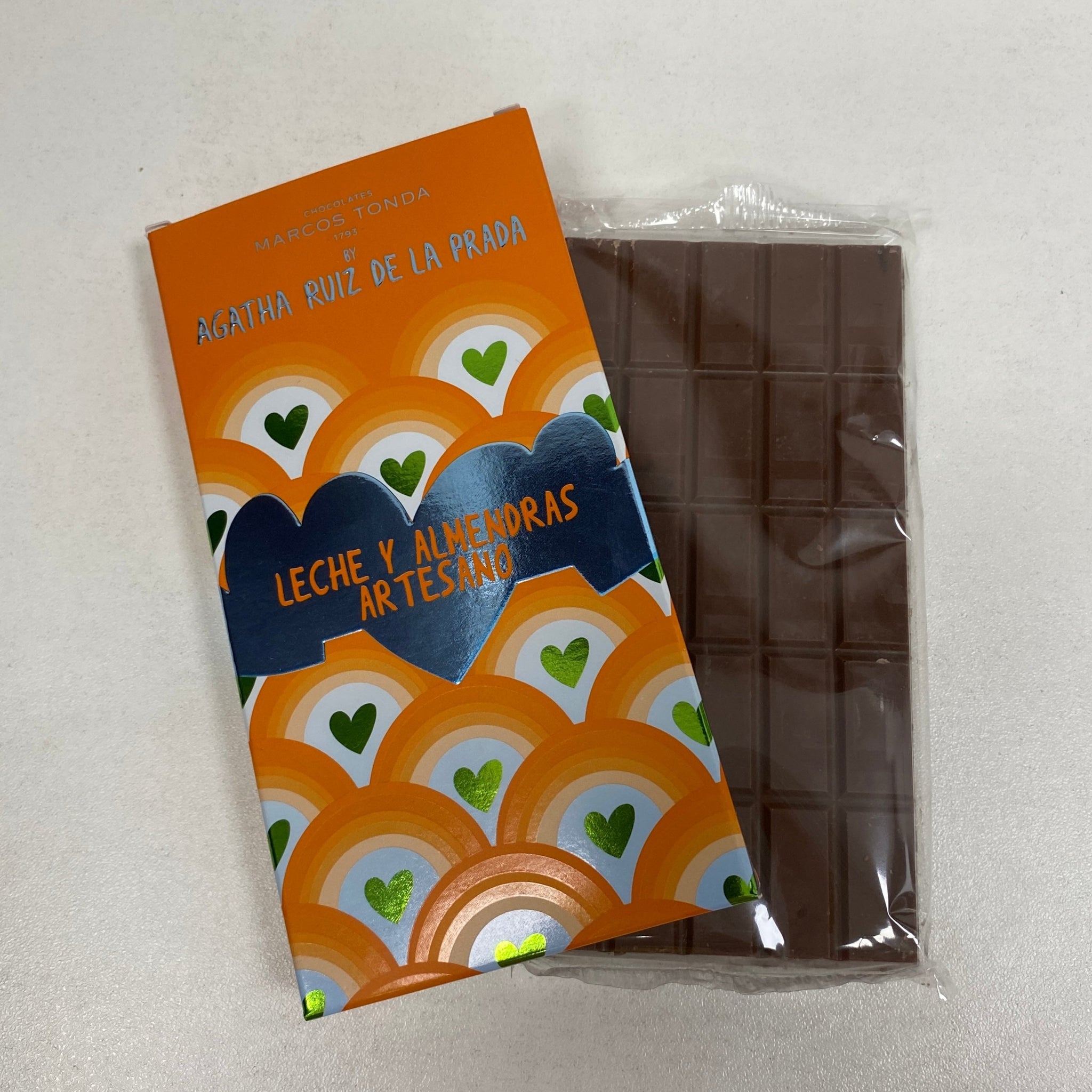 Tableta chocolate artesano de leche y almendra - Main Image