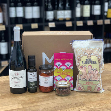 Caja Regalo Vegana de  Navidad con Tinto y Chocolate Artesano