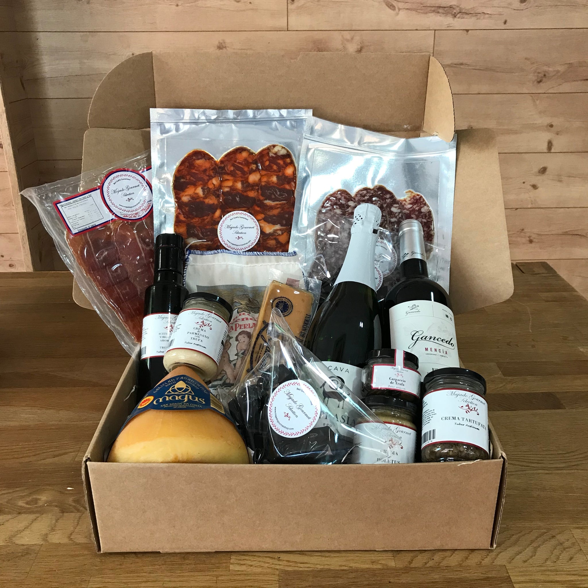 Cesta de Navidad Gourmet: ¿Por Qué es la Opción Más Elegante para tus –  Sensaciones Gourmet, image size:2048x2048